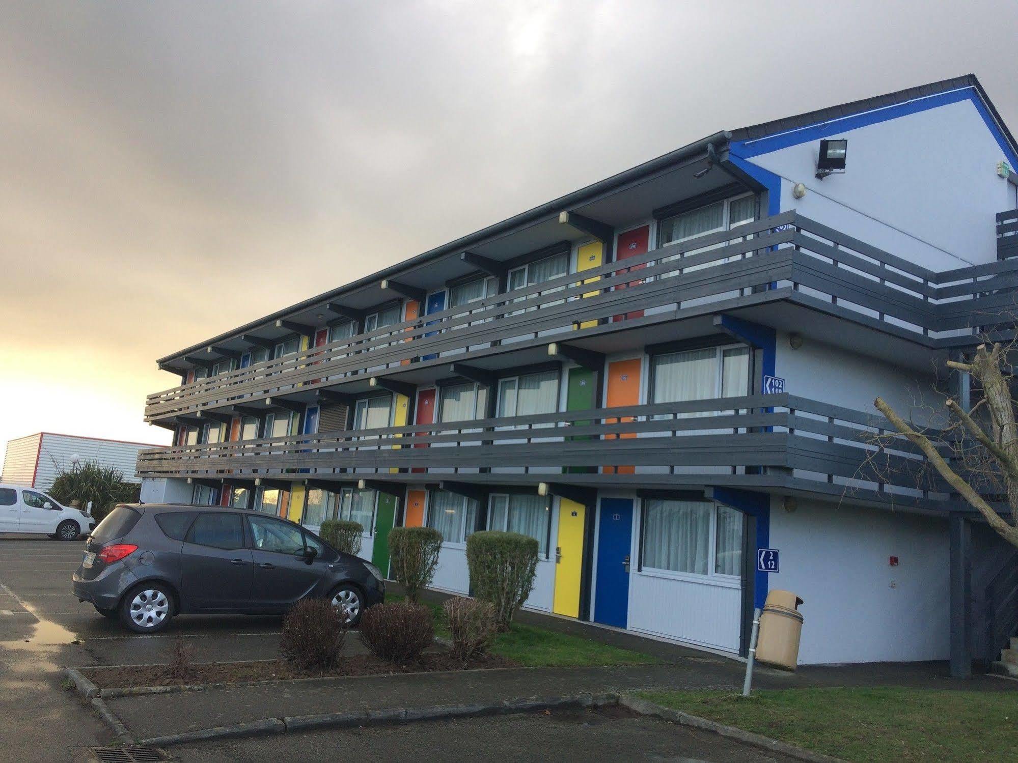 Brit Hotel Confort Morlaix Saint-Martin-des-Champs  Екстер'єр фото